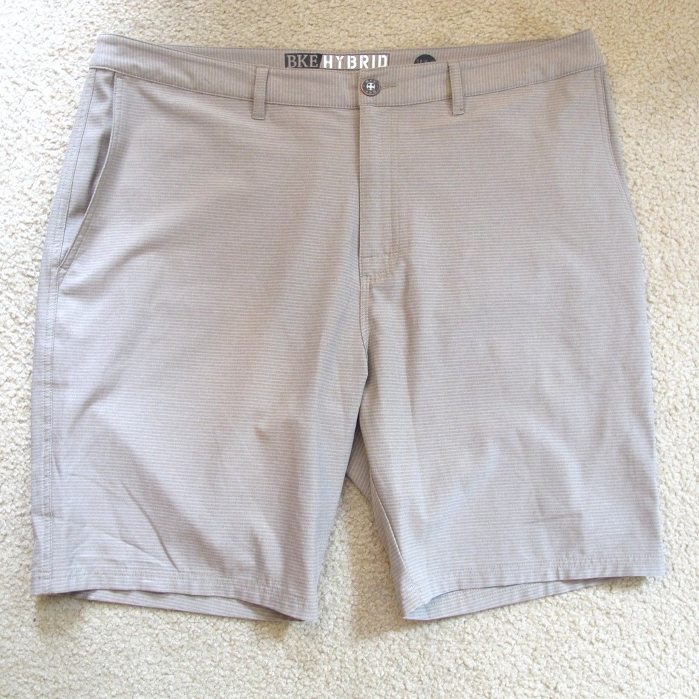 BKE Hybrid Performance Tailored Fit Chino Shorts‎ Men's Size 38 x 9 Beige